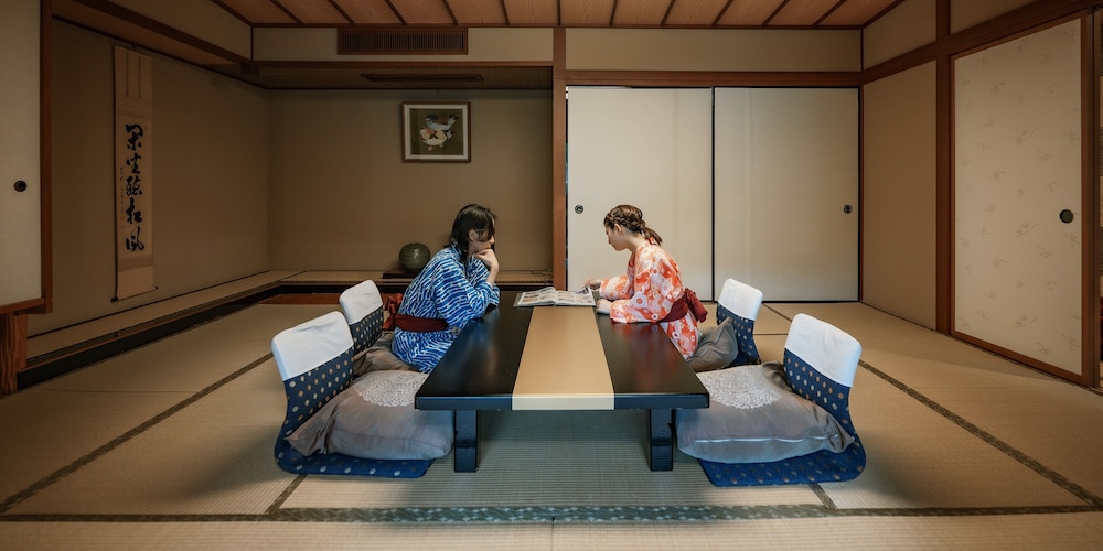 鬼怒川温泉 日光きぬ川ホテル三日月 日光