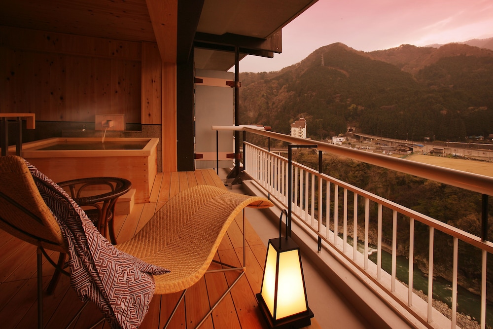 鬼怒川温泉 日光きぬ川ホテル三日月 日光