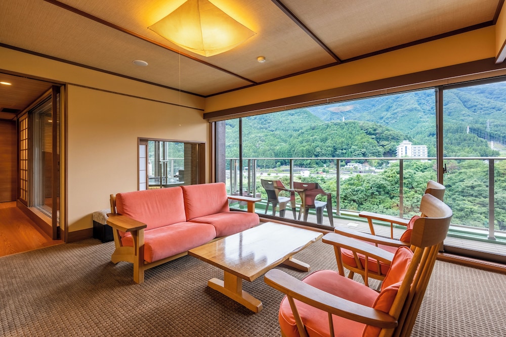 鬼怒川温泉 日光きぬ川ホテル三日月 日光