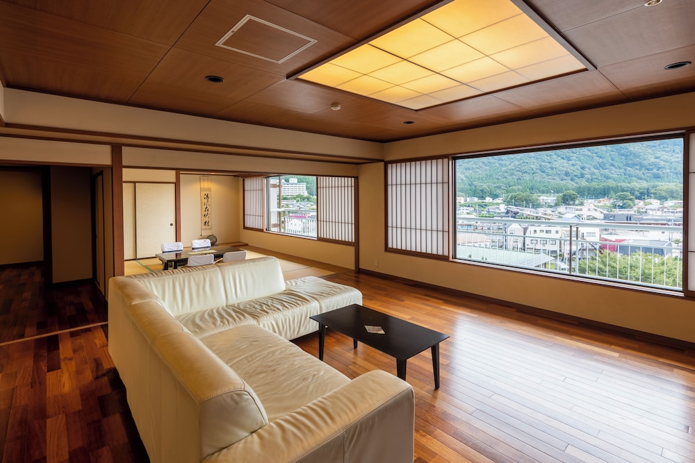 鬼怒川温泉 日光きぬ川ホテル三日月 日光