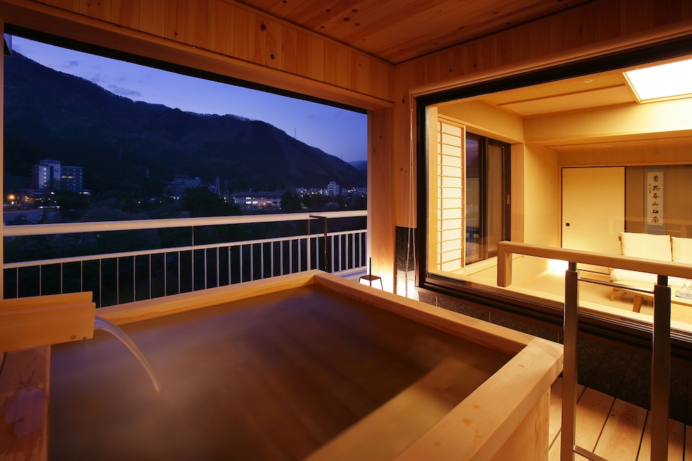 鬼怒川温泉 日光きぬ川ホテル三日月 日光