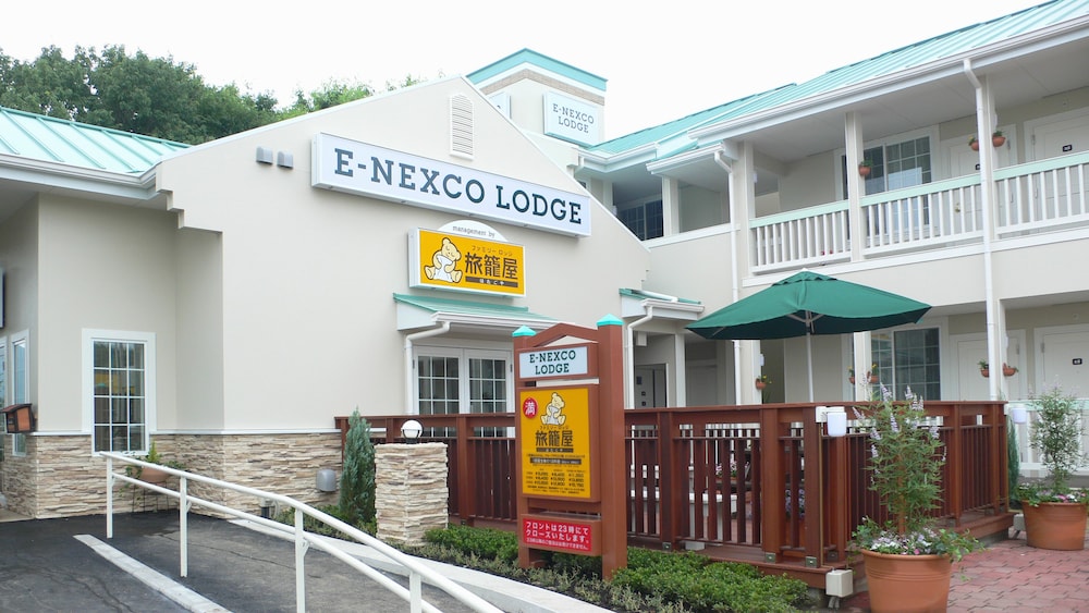 ファミリーロッジ旅籠屋・佐野 SA 店 日光