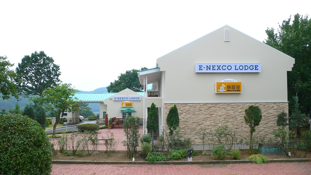 ファミリーロッジ旅籠屋・佐野 SA 店 日光