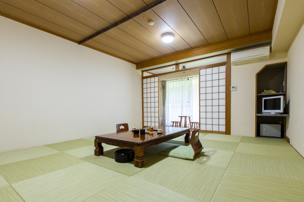 益子舘 里山リゾートホテル 日光