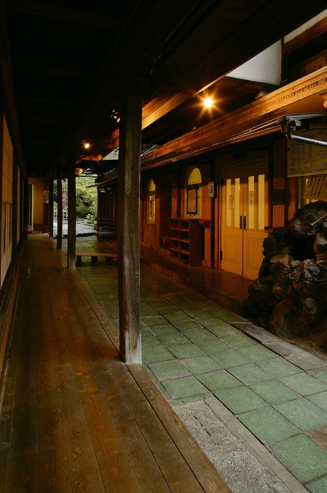 四万温泉 積善館 前橋