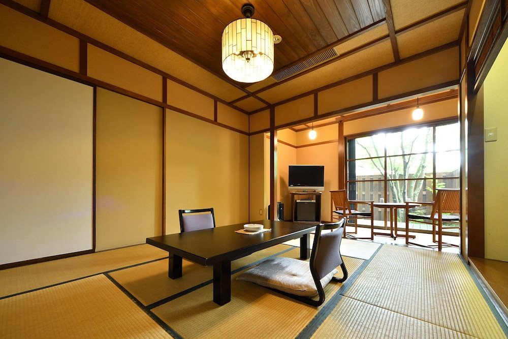 四万温泉 つるや 前橋