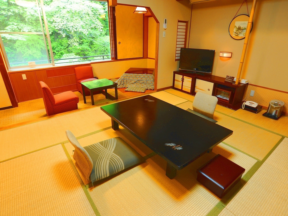 四万温泉 四万やまぐち館 前橋