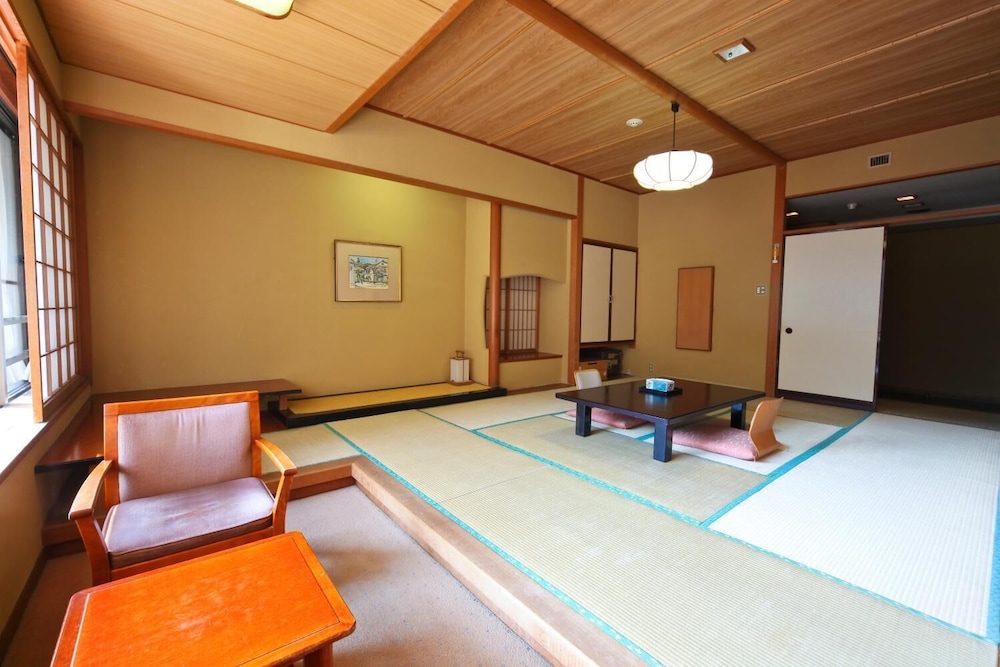四万グランドホテル 前橋