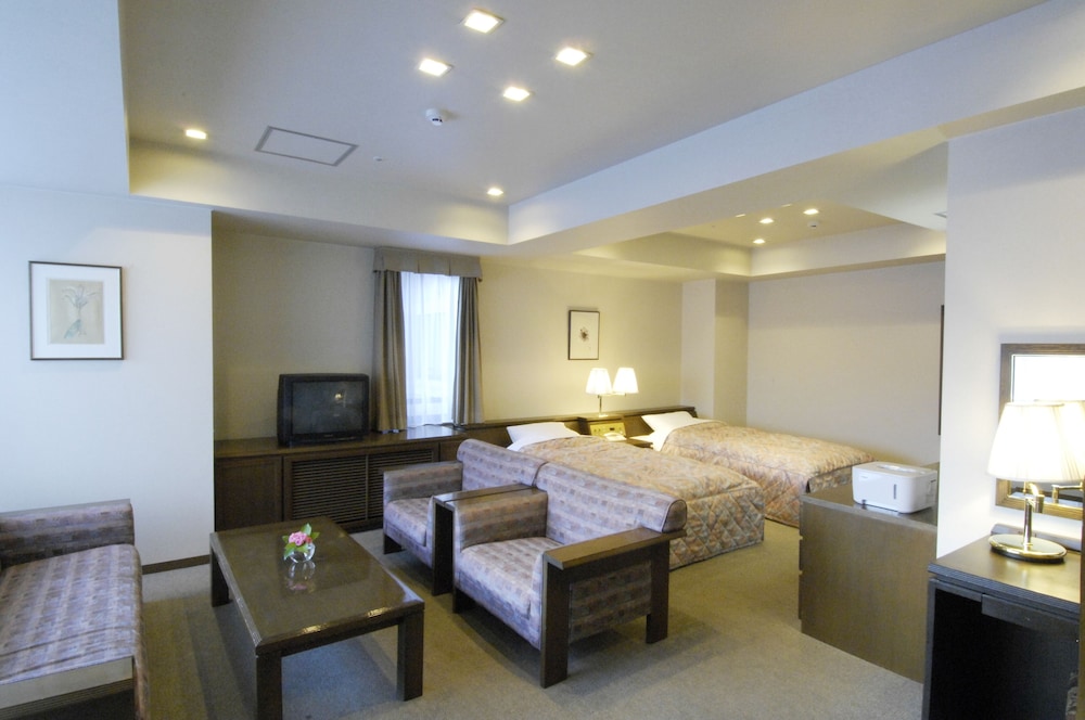 軽井沢倶楽部 ホテル軽井沢 1130 / ヒューイットリゾート 前橋