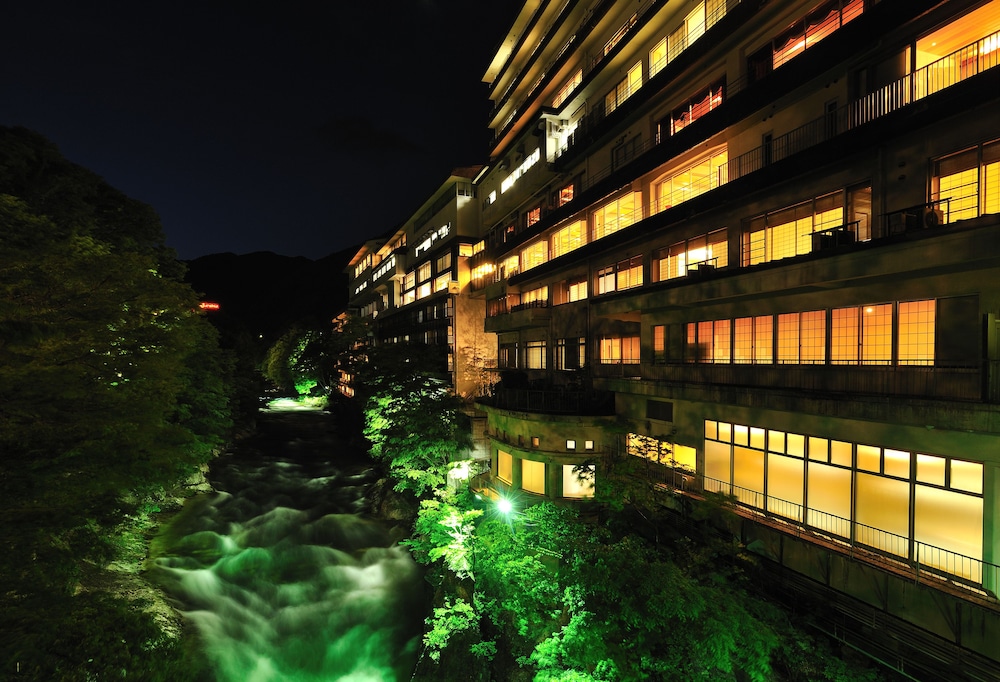 坐山 みなかみ 前橋