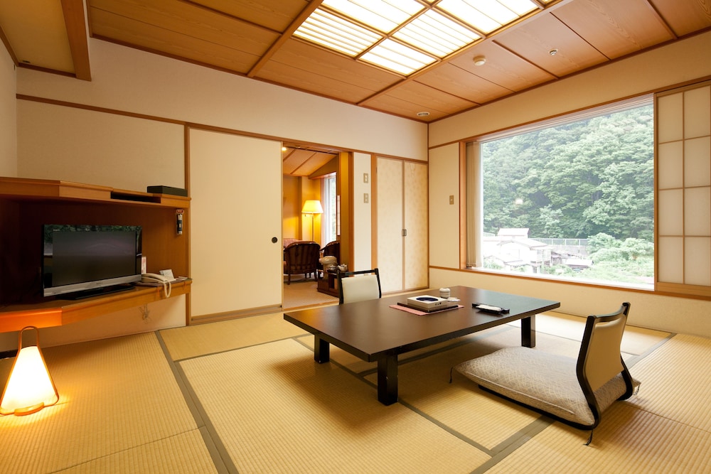 坐山 みなかみ 前橋