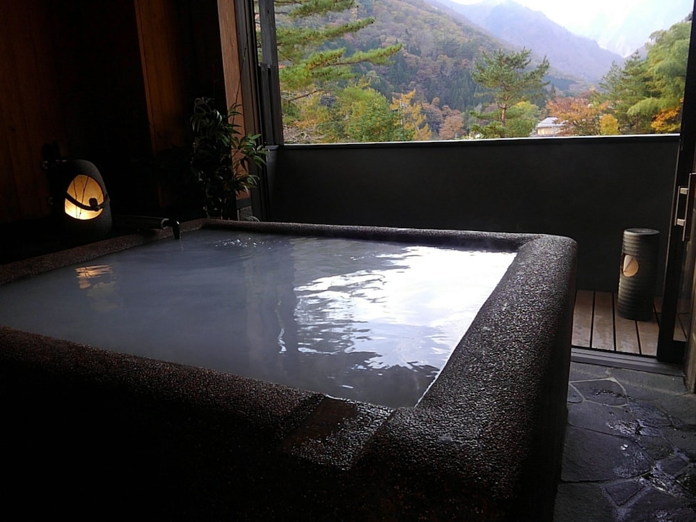 水上温泉郷 谷川温泉 やど莞山 前橋