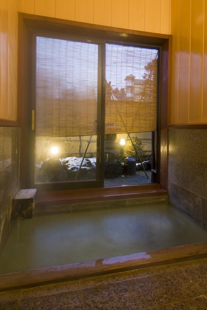 草津温泉 益成屋旅館 前橋
