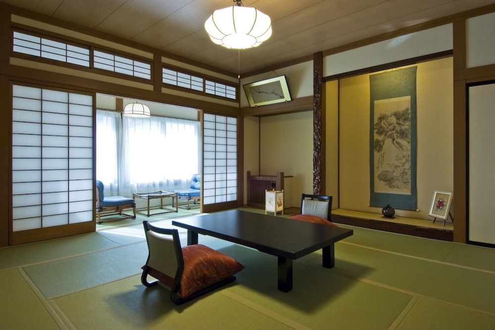 草津温泉 益成屋旅館 前橋