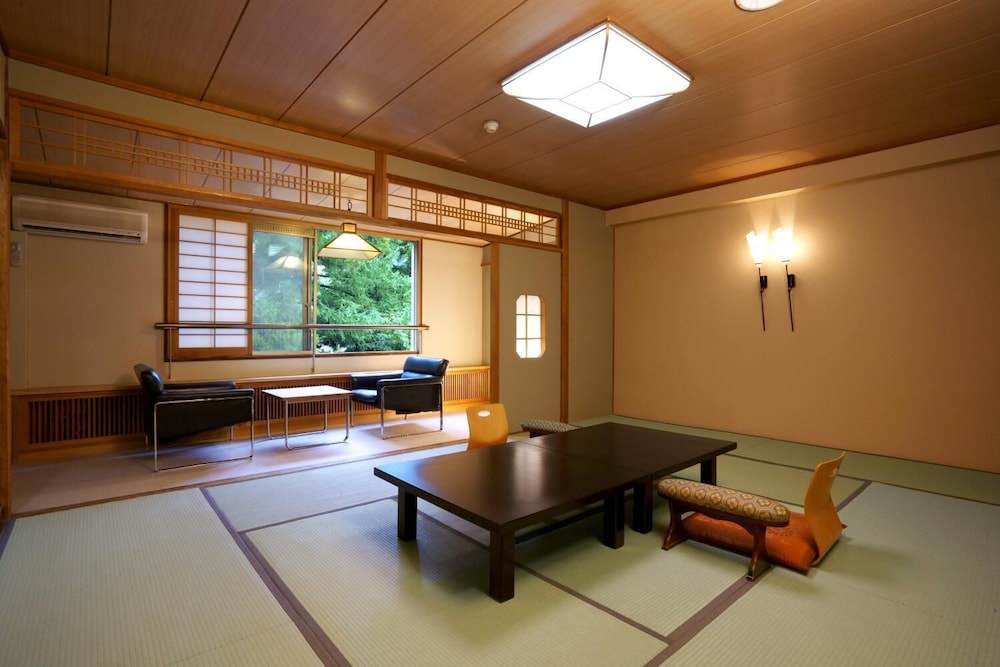 塚越屋七兵衛 前橋