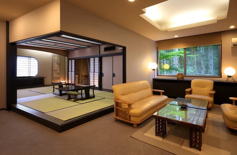 塚越屋七兵衛 前橋