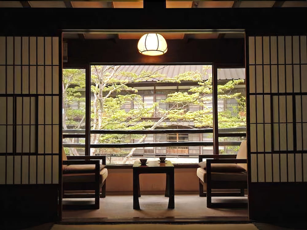 HOUSHI ONSEN CHOJYUKAN 前橋