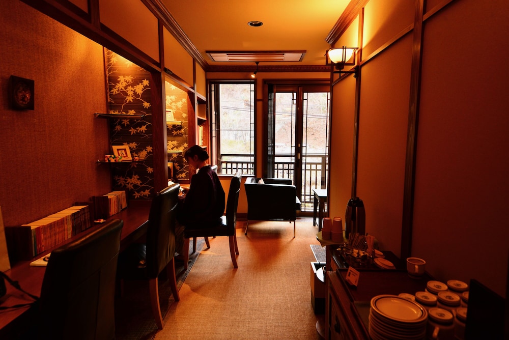 四万温泉 柏屋旅館 前橋