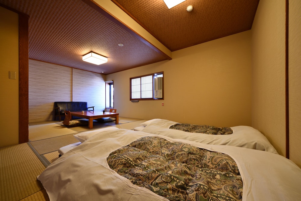 草津温泉 湯畑の宿 佳乃や 前橋