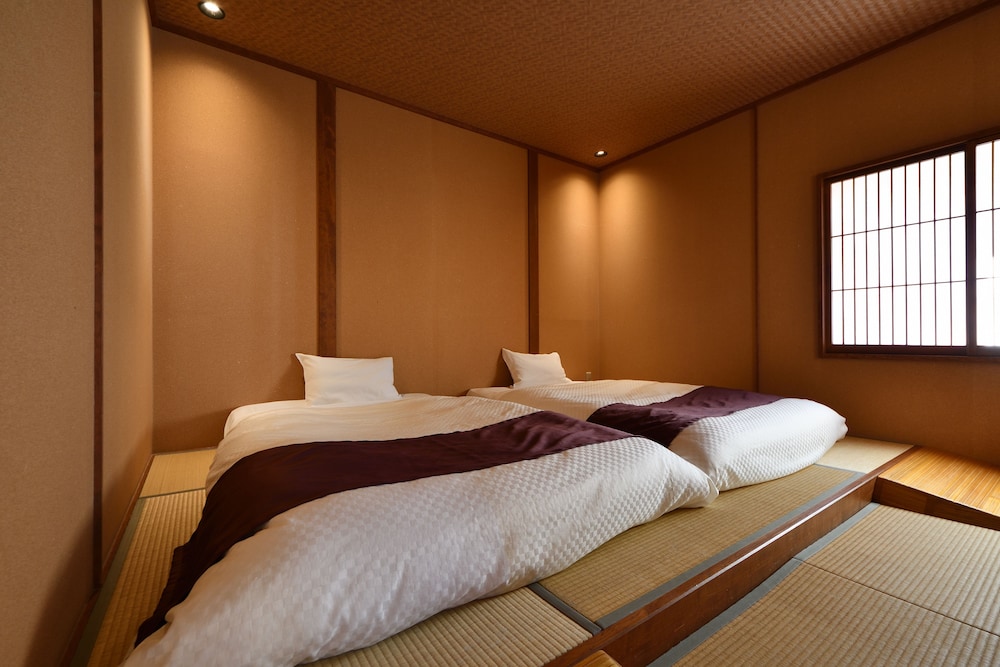 草津温泉 湯畑の宿 佳乃や 前橋