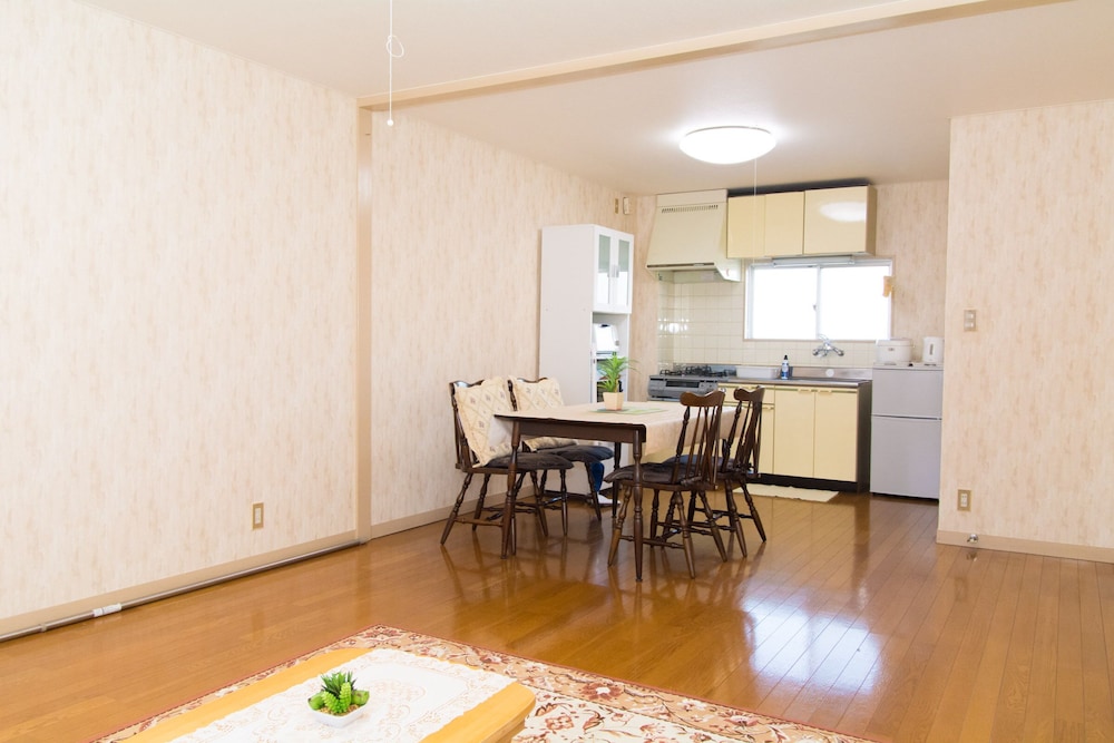 MAEBASHI MARK'S APARTMENT 前橋