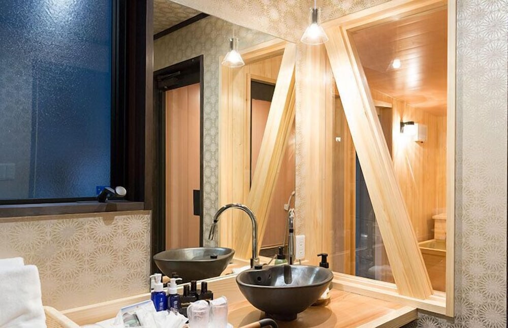 草津温泉 ての字屋 前橋