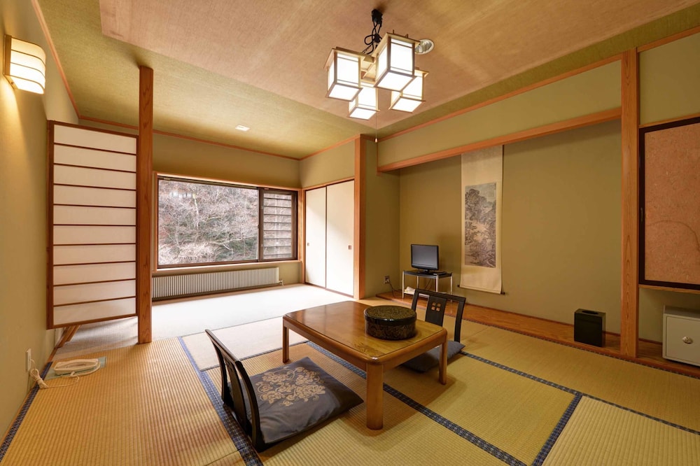 川古温泉 浜屋旅館 前橋