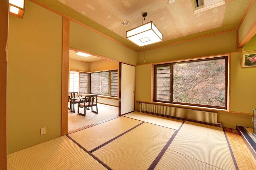 川古温泉 浜屋旅館 前橋