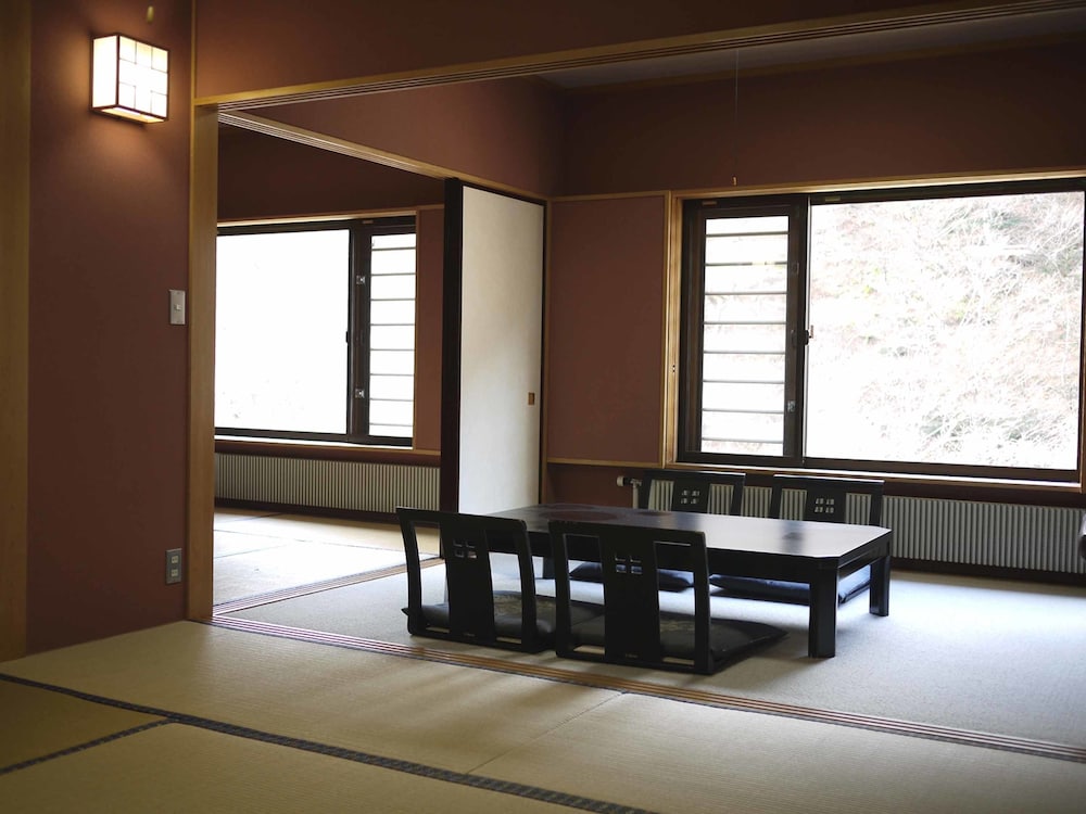 川古温泉 浜屋旅館 前橋