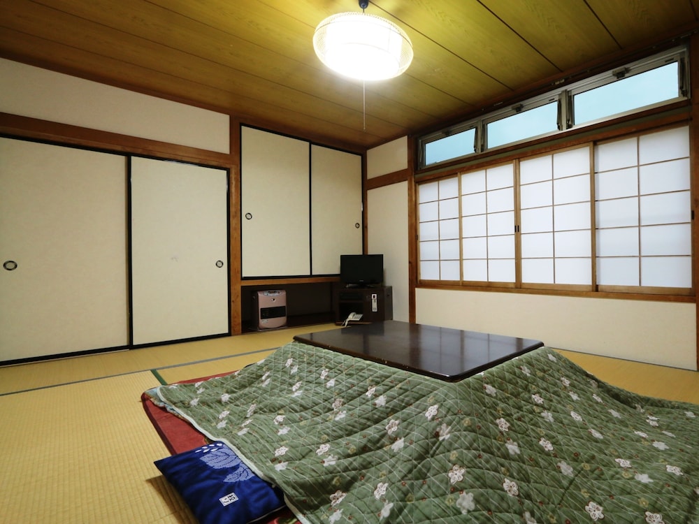 尾瀬しんこう荘 前橋