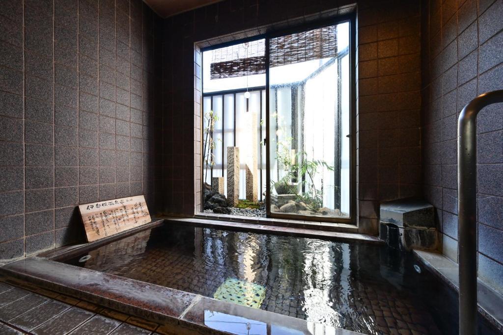 伊香保温泉 あかりの宿 おかべ 前橋