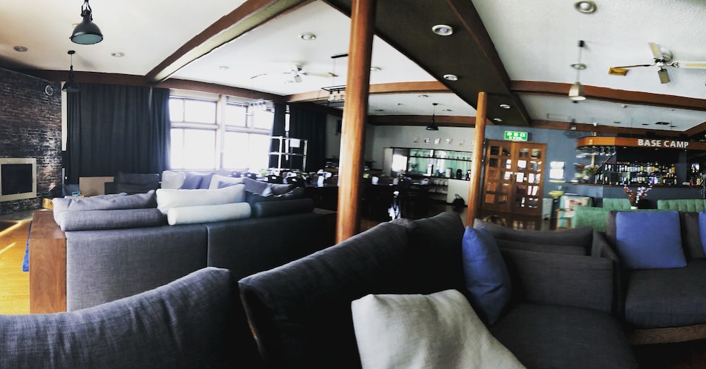 BASE CAMP THE LODGE 糸魚川