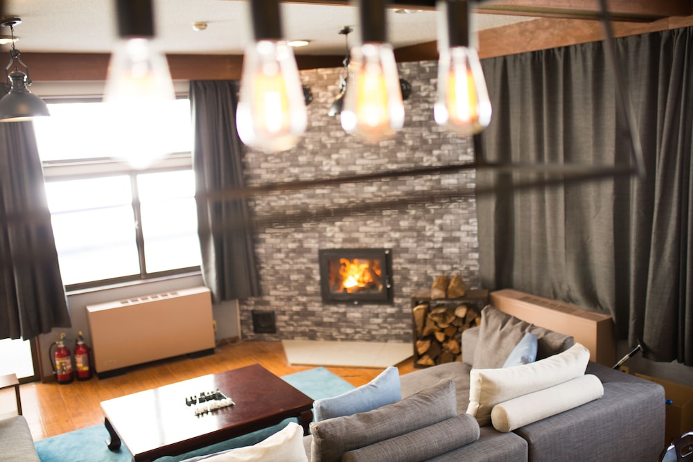 BASE CAMP THE LODGE 糸魚川