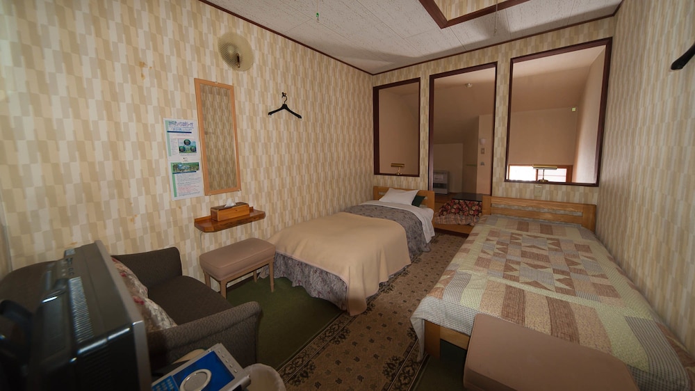 COUNTRY INN カナディアンハウス 糸魚川