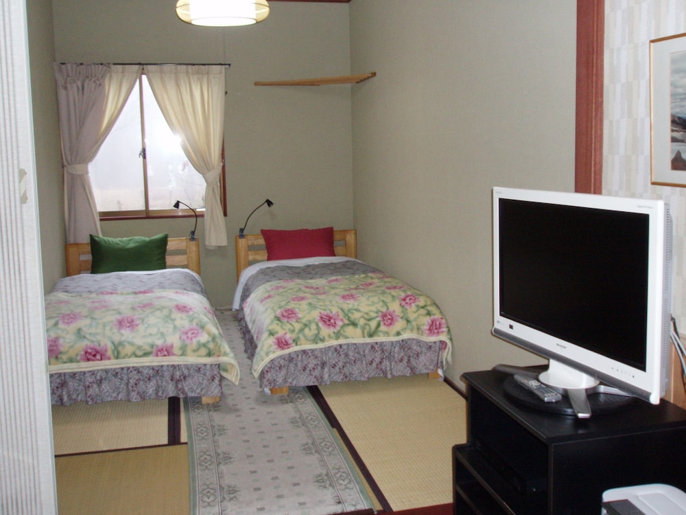 COUNTRY INN カナディアンハウス 糸魚川