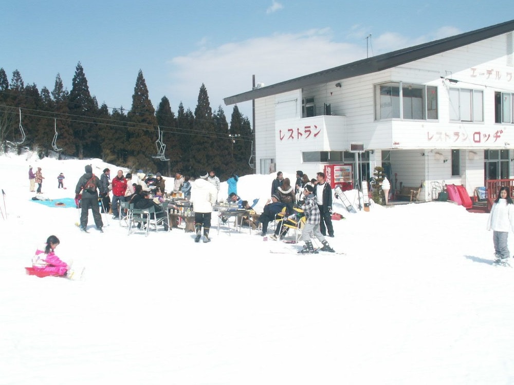 エーデルワイス赤倉 糸魚川