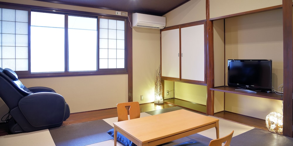 旅館 おかやま 糸魚川