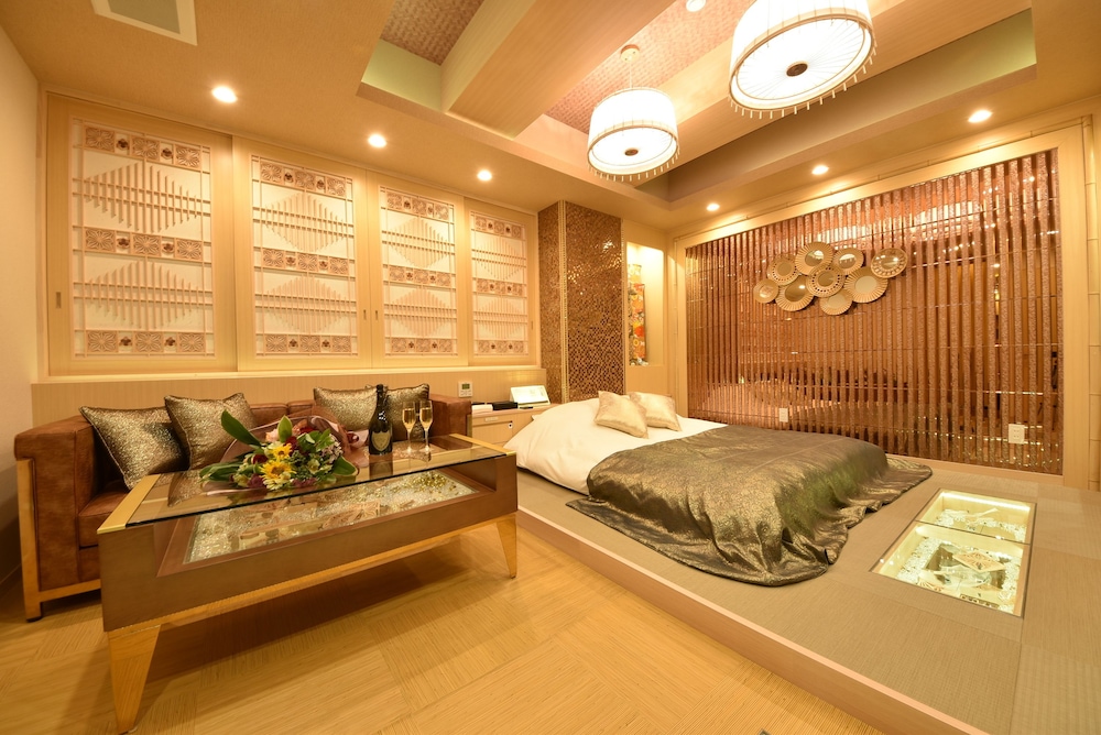 HOTEL SARA 川越 - 大人限定 秩父