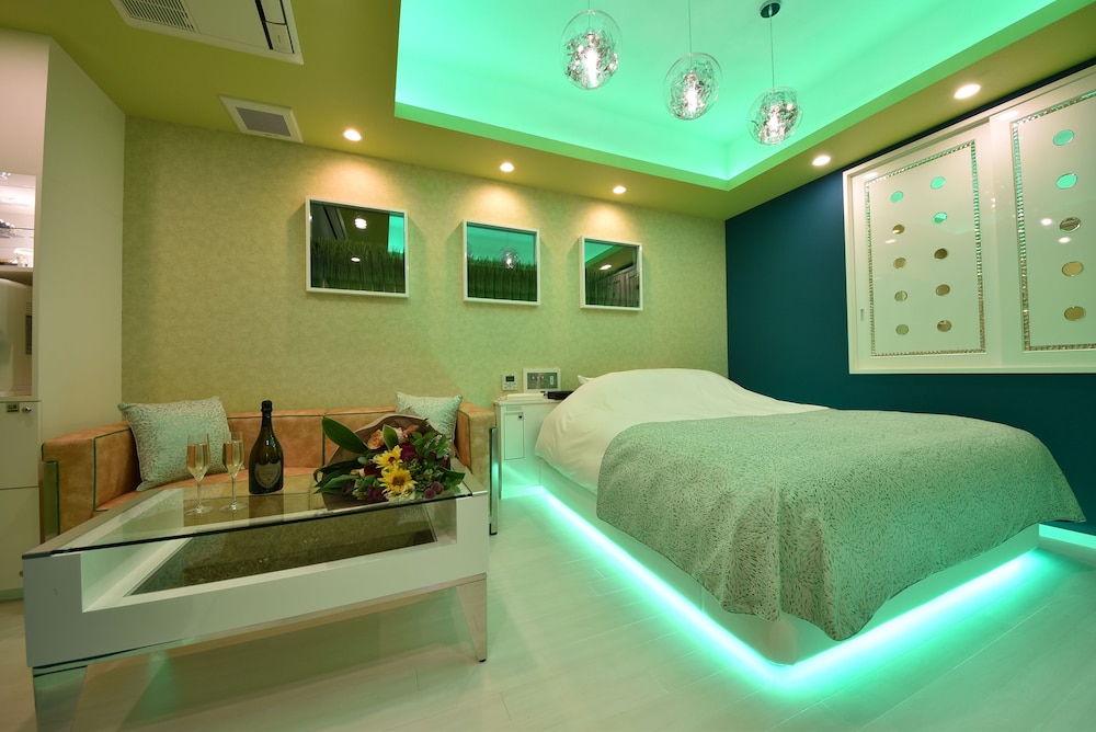HOTEL SARA 川越 - 大人限定 秩父