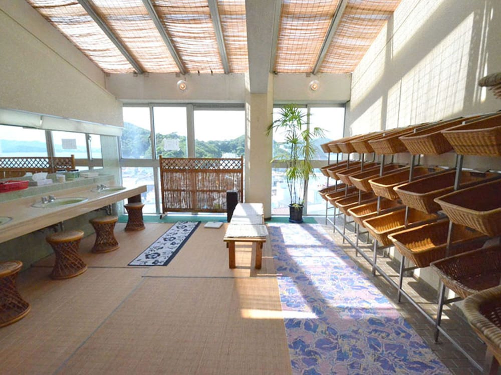 答志島温泉 旅館 寿々波 志摩
