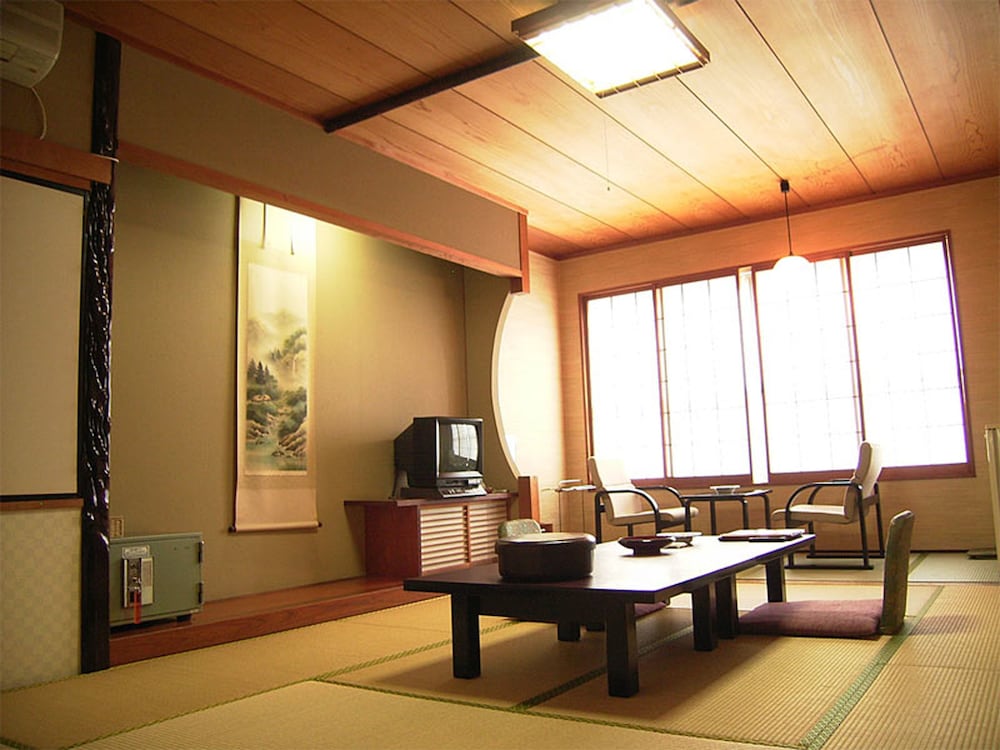 答志島温泉 旅館 寿々波 志摩