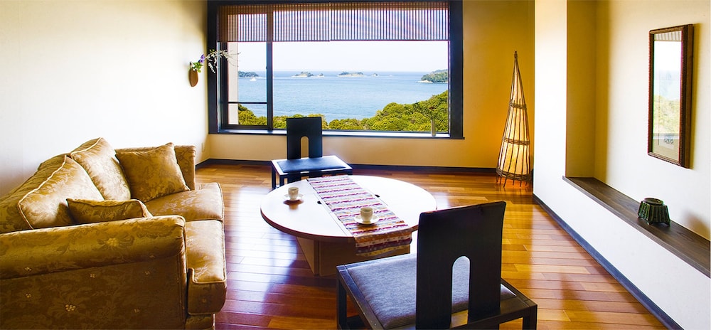 旅荘　海の蝶 志摩