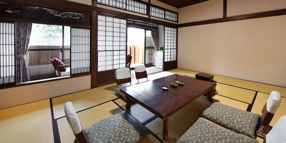 浜千代館 志摩