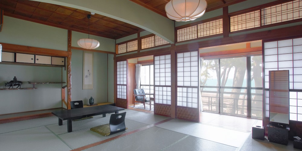 浜千代館 志摩