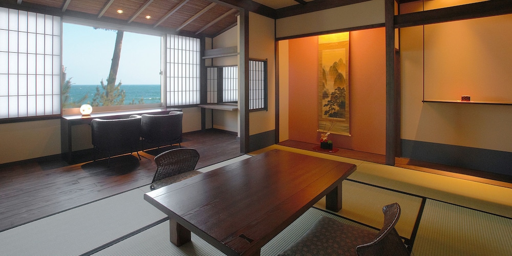 浜千代館 志摩