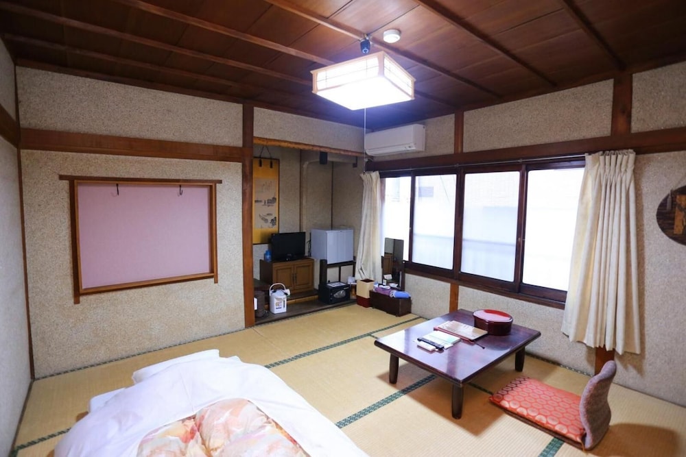 日の出旅館 志摩