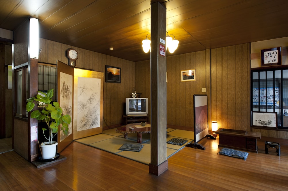 日の出旅館 志摩