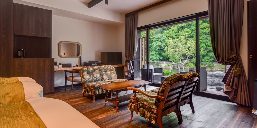 伊勢志摩旅館 AUBERGE YUSURA 志摩