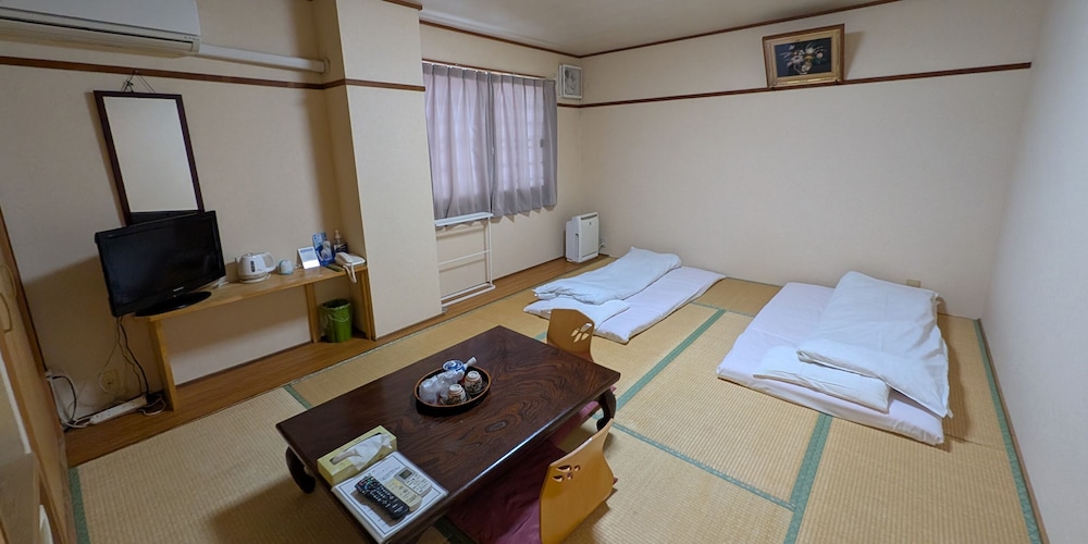 ビジネスホテルみはらし亭 志摩