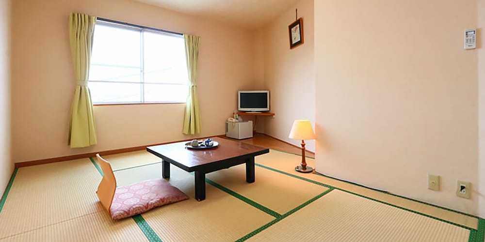 ビジネスホテルみはらし亭 志摩